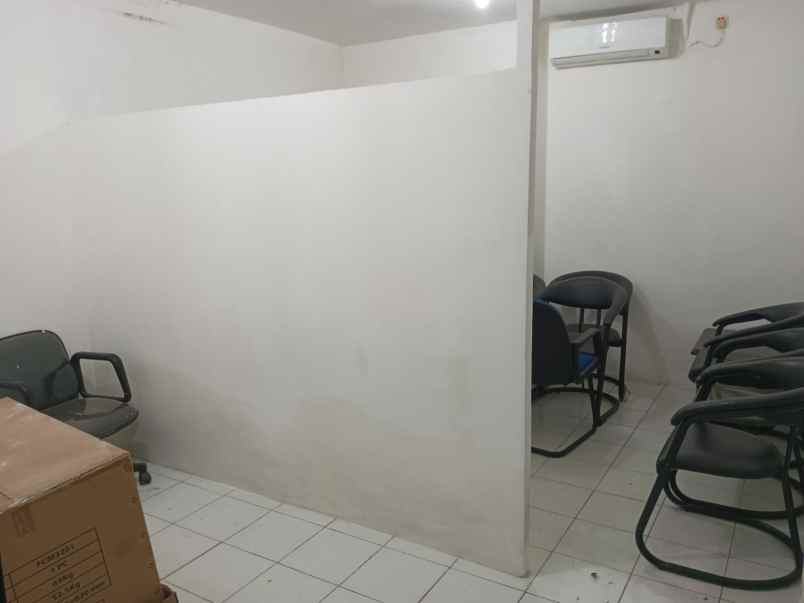 ruko dikontrakkan cepat di menteng dalam