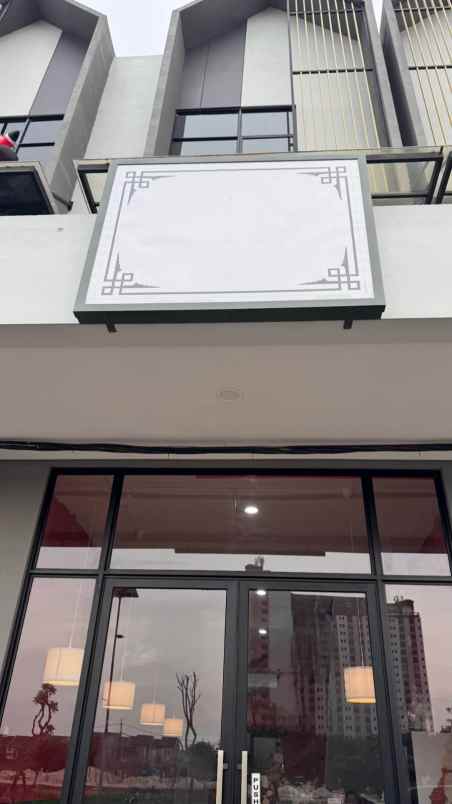 ruko grand eastern 3 lantai full furnish siap pakai