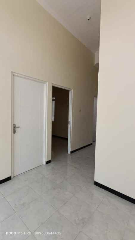 rumah 1 lantai lokasi dekat terminal mulyorejo