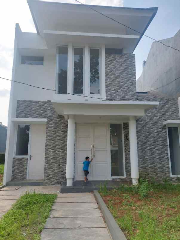rumah 2 lantai di atang sanjaya bogor