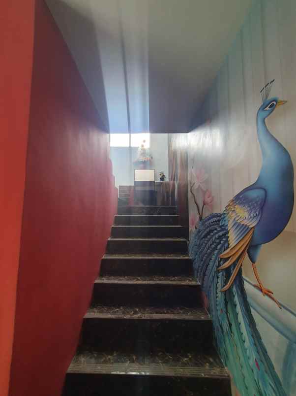 rumah 2 lantai siap huni full furnish di cerme gresik