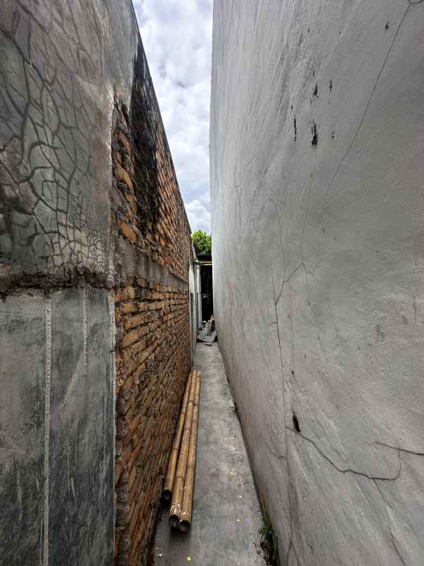 rumah 2 lt dijual cepat medan helvetia