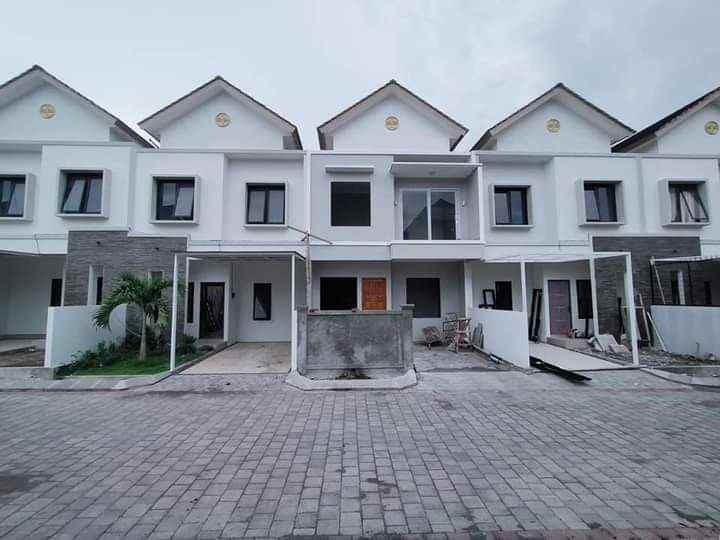 rumah 656p 884 vi jl danau