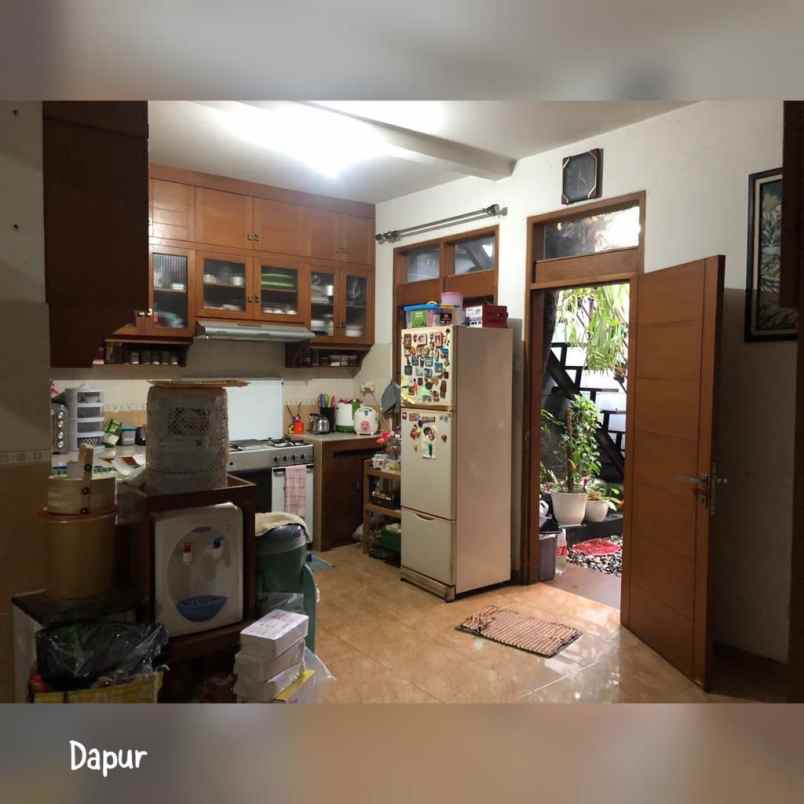 rumah bagus untuk kantor cafe dan kosan di bandung