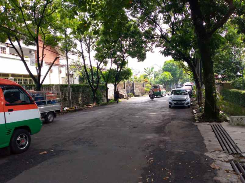 rumah bagus untuk kantor cafe dan kosan di bandung
