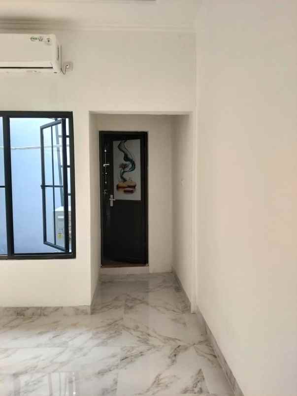 rumah baru daerah kemayoran jakarta pusat