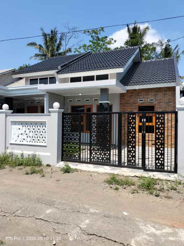 rumah baru siap huni di selomartani kalasan sleman