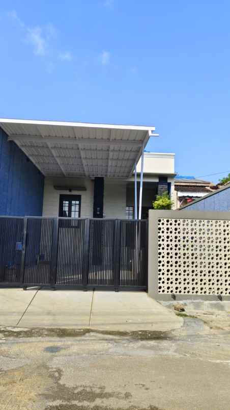 rumah baru siap huni nempel jalan aspal shm ready