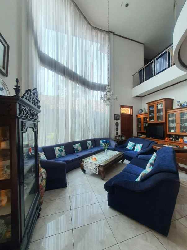 rumah besar tanah luas dijual di jl raya lenteng agung