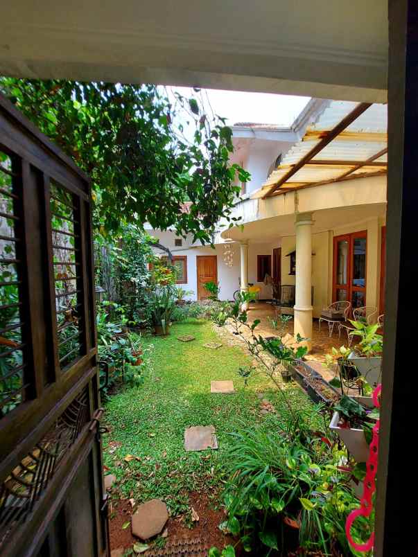 rumah bintaro sektor 9