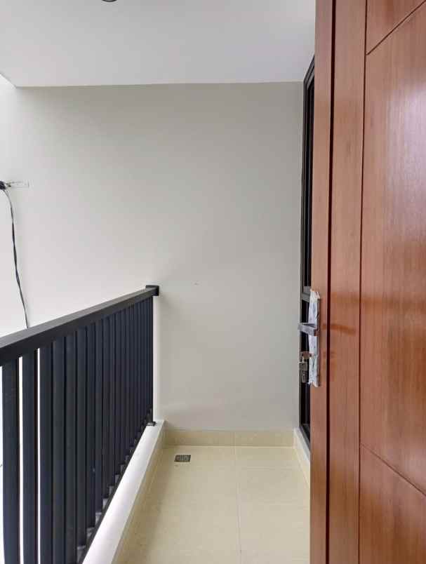 rumah cluster 700 jt an di sukatani tapos depok