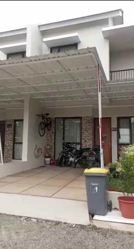 rumah cluster 700 jt an di sukatani tapos depok