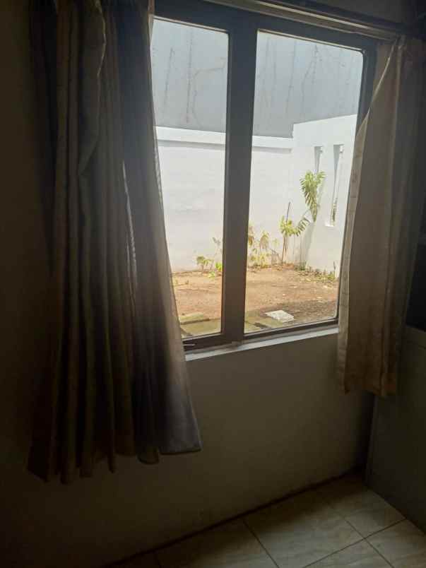 rumah cluster di graha raya bintaro tangerang selatan