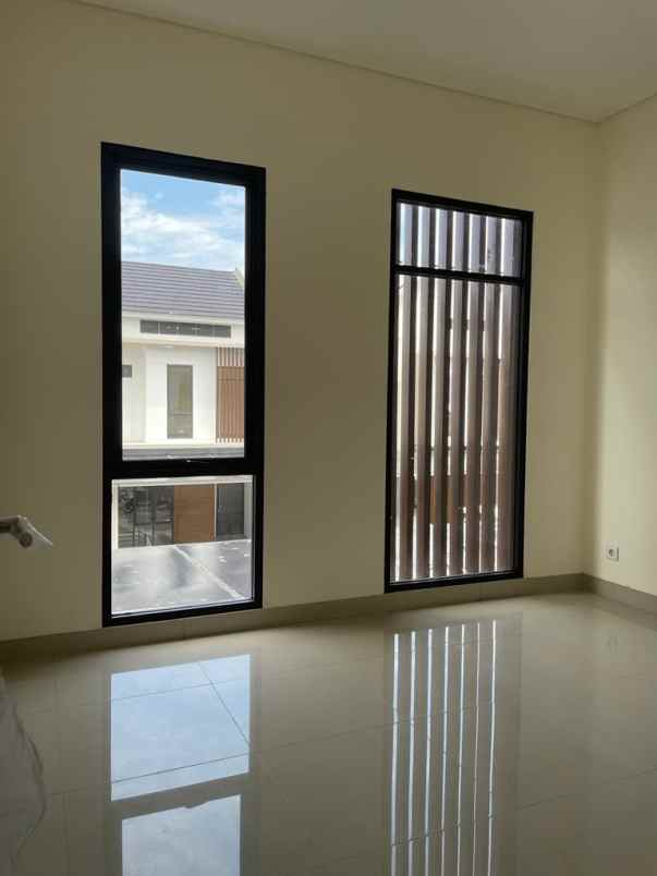 rumah cluster shinano jgc cakung