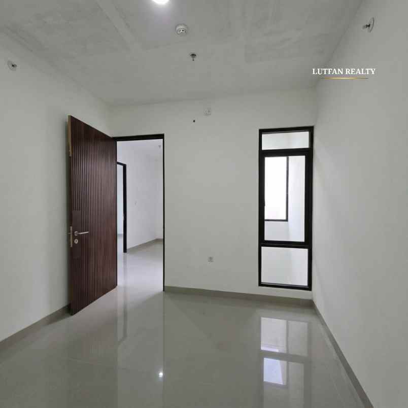 rumah cluster skandinavian dekat stasiun tanjung barat