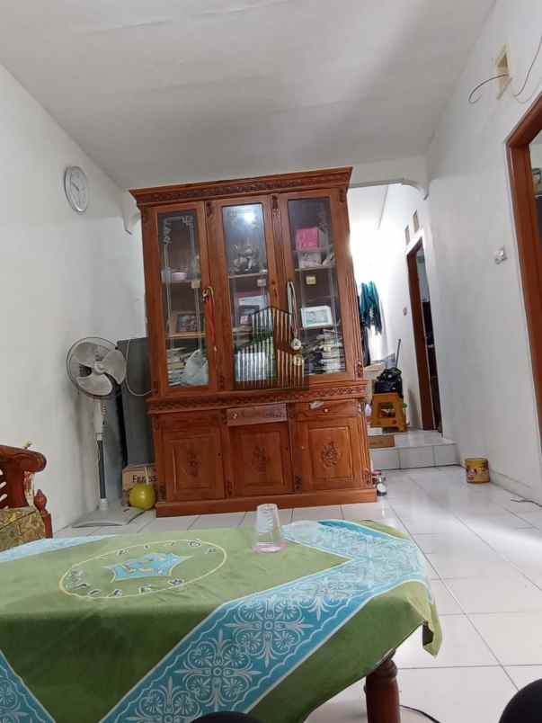 rumah di dalam cluster bukit kencana meteseh tembalang