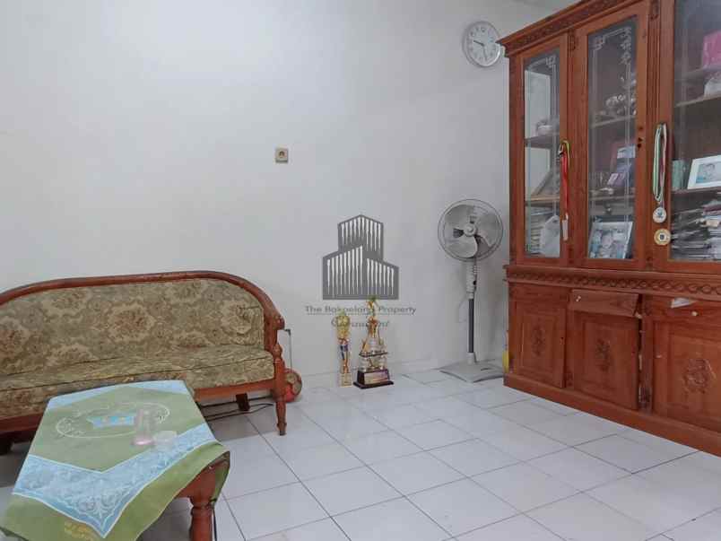 rumah di dalam cluster bukit kencana meteseh tembalang