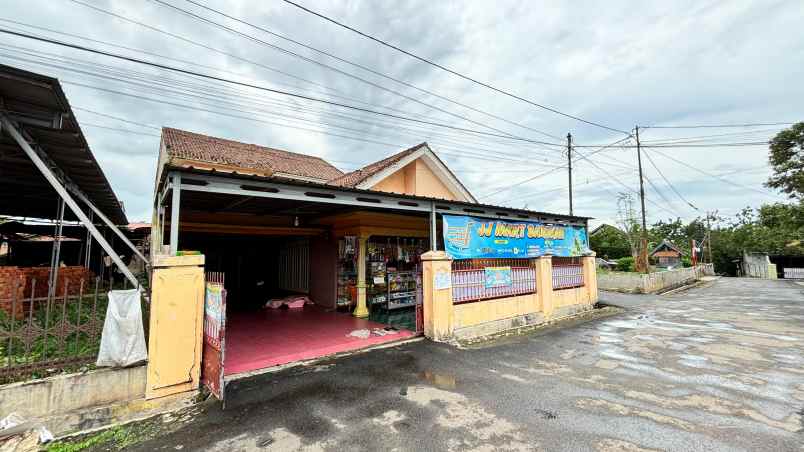 rumah di jalan pu pagar alam gunung agung
