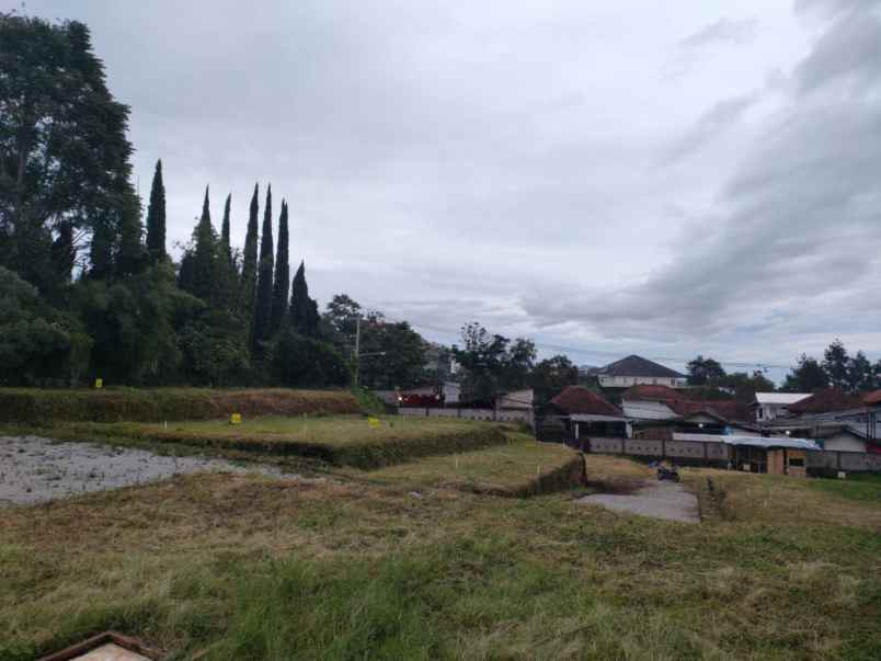 rumah dua lantai sayap gegerkalong ciwaruga bandung
