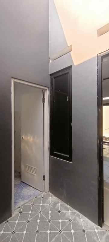 rumah dua lantai siap huni di kota depok