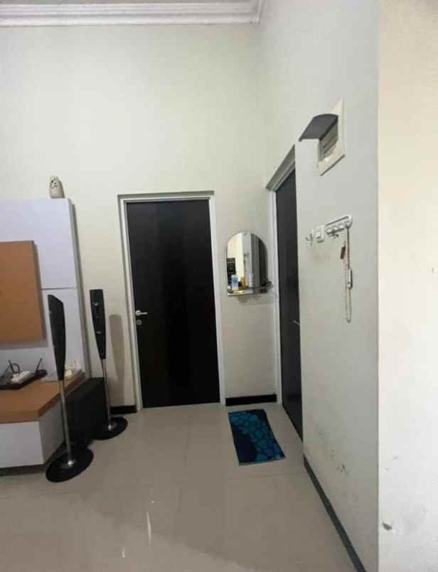 rumah graha dekat kampus undip tembalang semarang