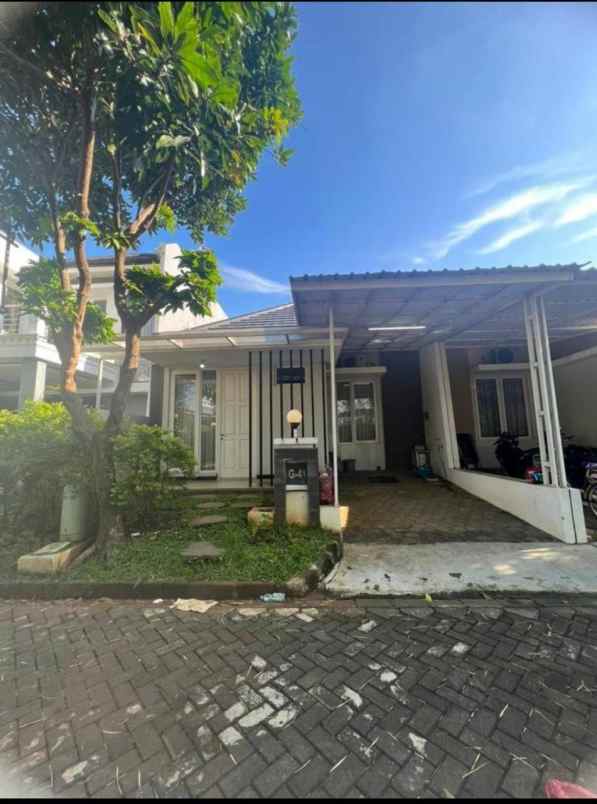 rumah graha dekat kampus undip tembalang semarang
