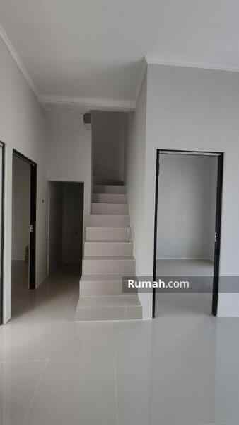 rumah grand alana surabaya
