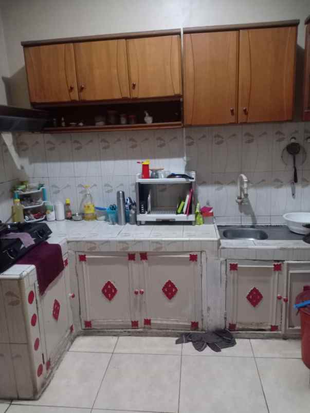 rumah hook bebas banjir harga 2m dekat grand galaxy