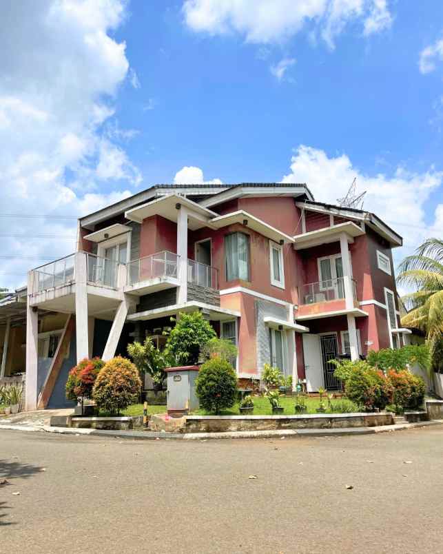 rumah hook murah legenda wisata cibubur cileungsi