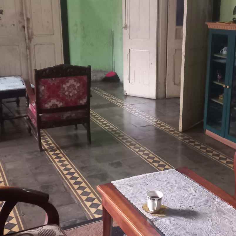 rumah jaman belanda lokasi strategis di cimahi