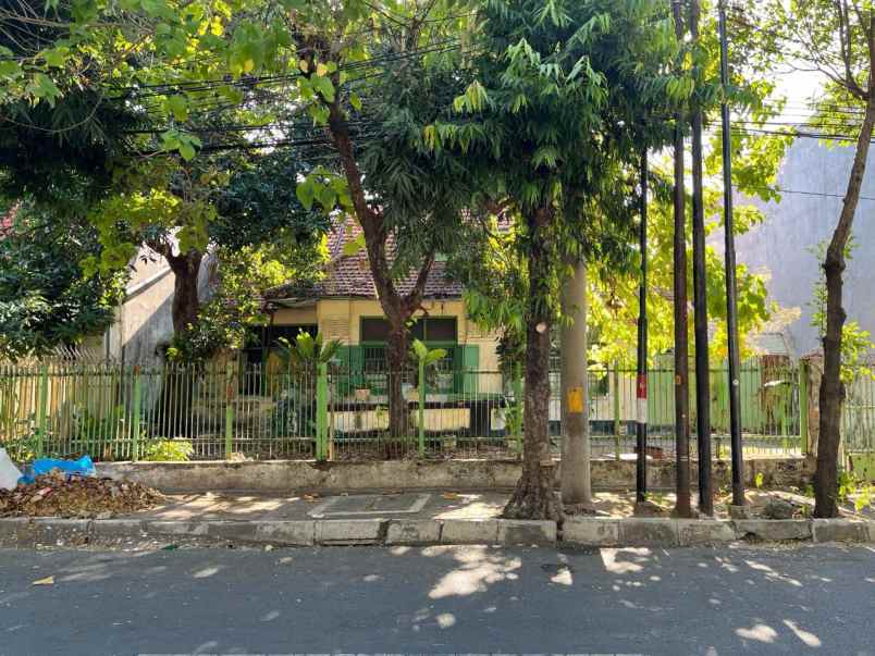 rumah jl jaksa agung suprapto strategis