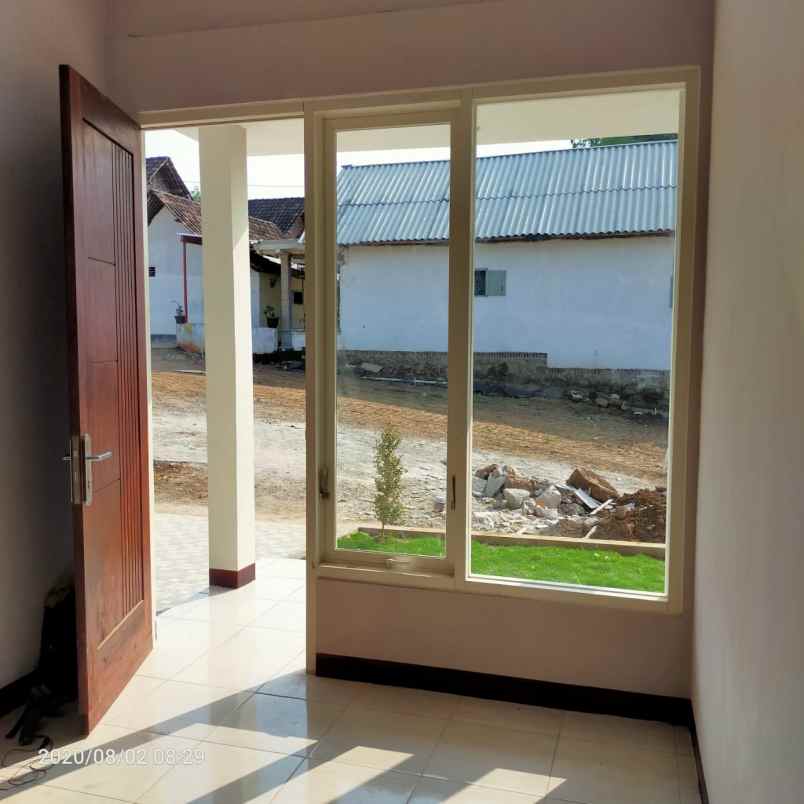 rumah jl kemlandingan wedoro pandaan