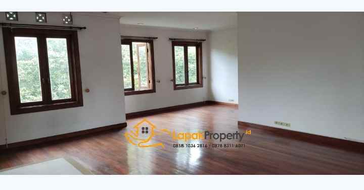 rumah jl patra kuningan setia