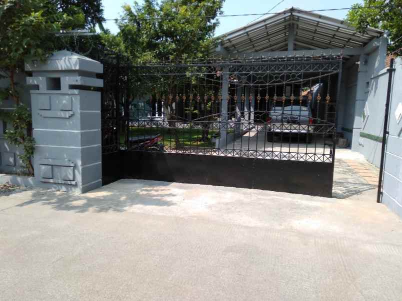 rumah jl raya sulaiman sawangan