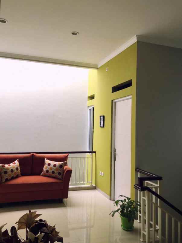 rumah kaisar bintaro 1 no 19