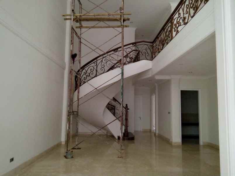 rumah kampung melayu jakarta