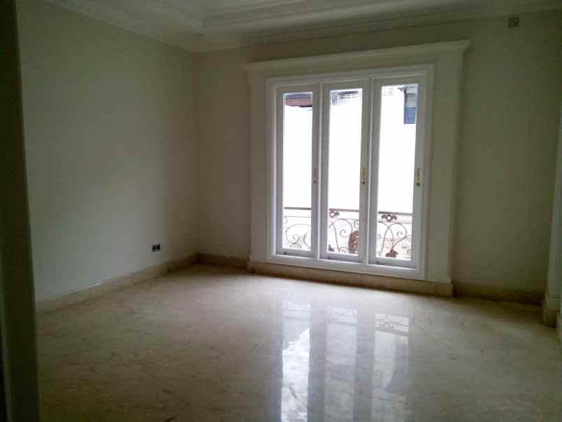 rumah kampung melayu jakarta