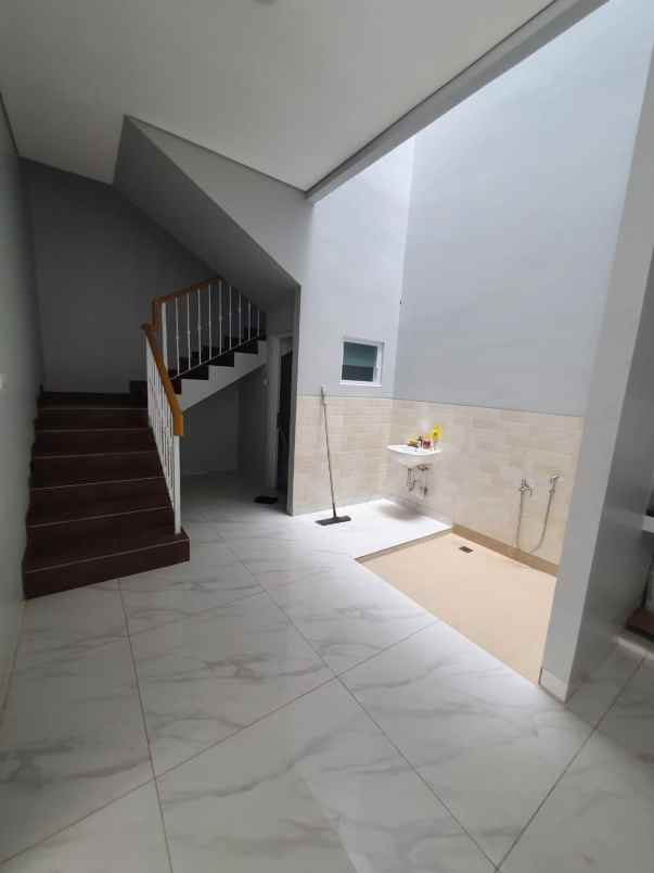 rumah kelapa nias kelapa gading