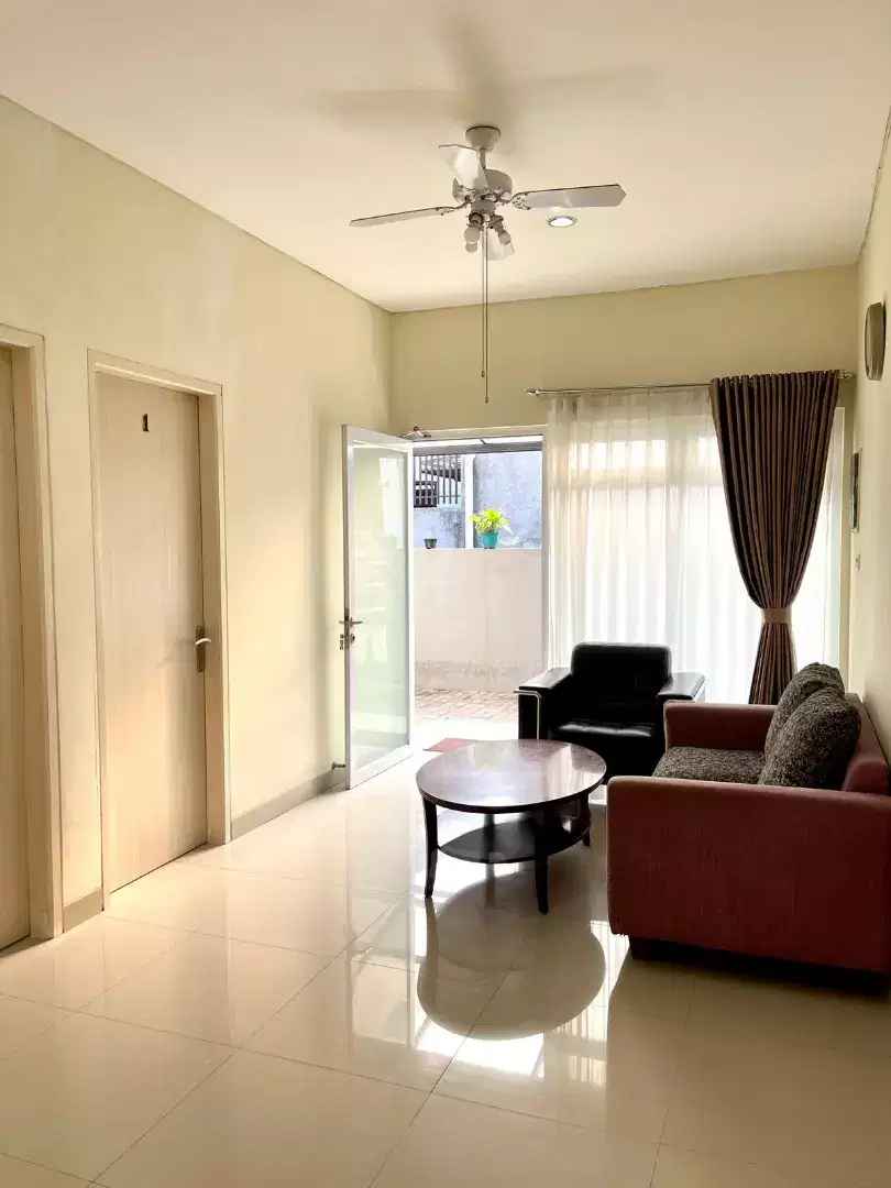 rumah kos terawat banget full penghuni di rawasari