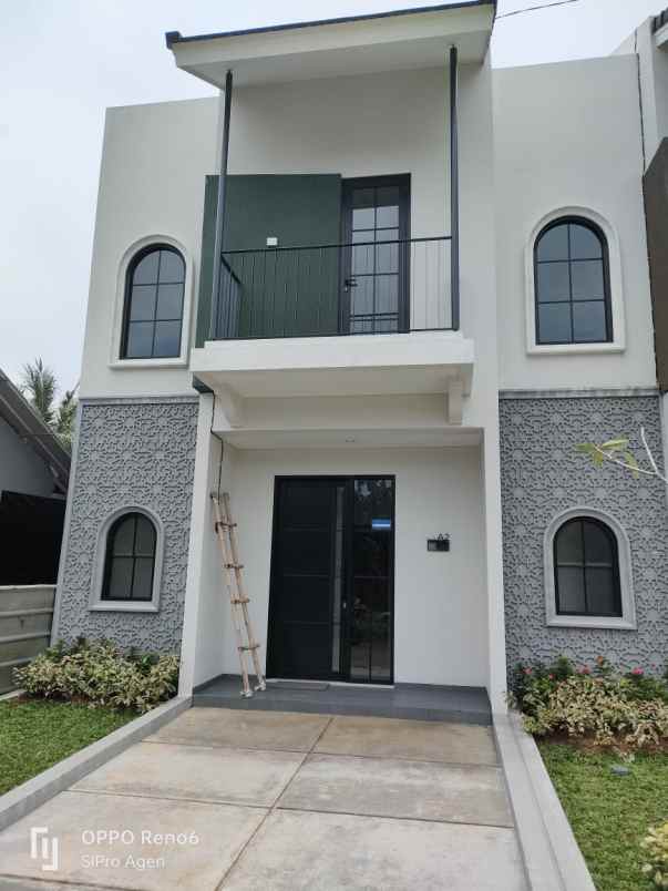 rumah lokasi di perbatasan