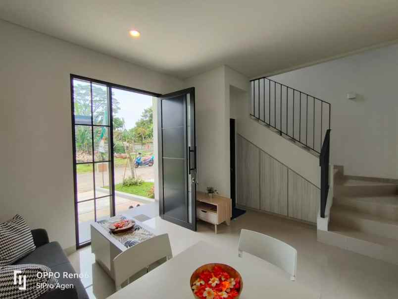 rumah lokasi di perbatasan