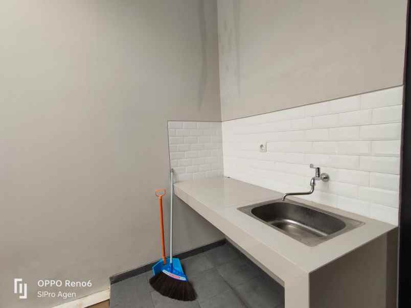 rumah lokasi di perbatasan