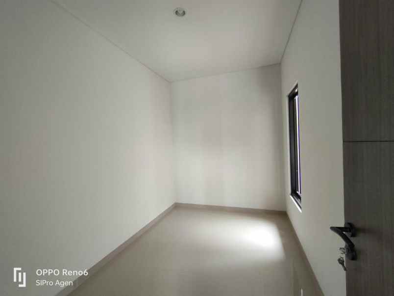 rumah lokasi di perbatasan