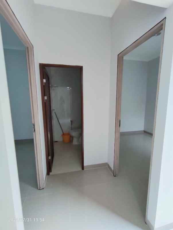 rumah mampang pancoran mas depok