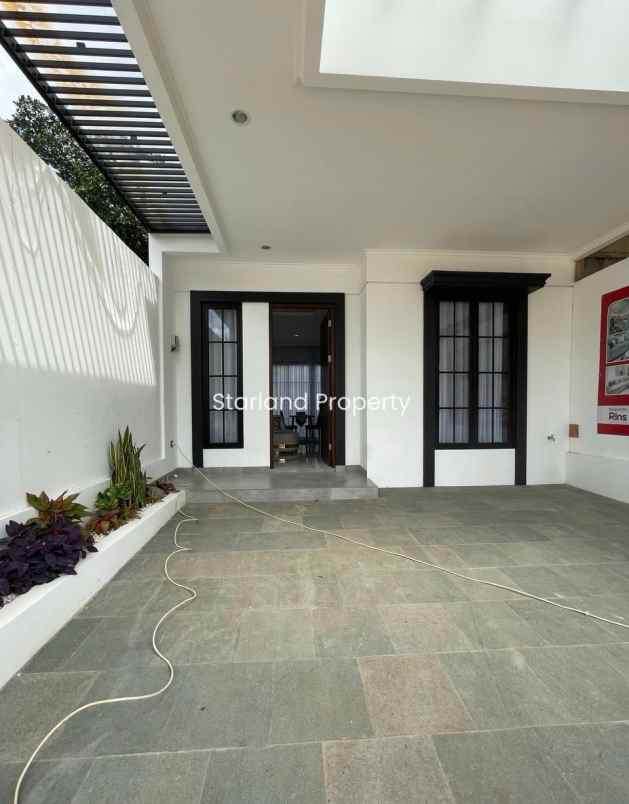 rumah mewah american style di cirendeu ciputat tangsel