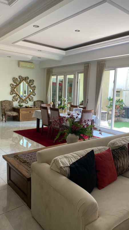 rumah mewah raffles hills cibubur nego sampai deal