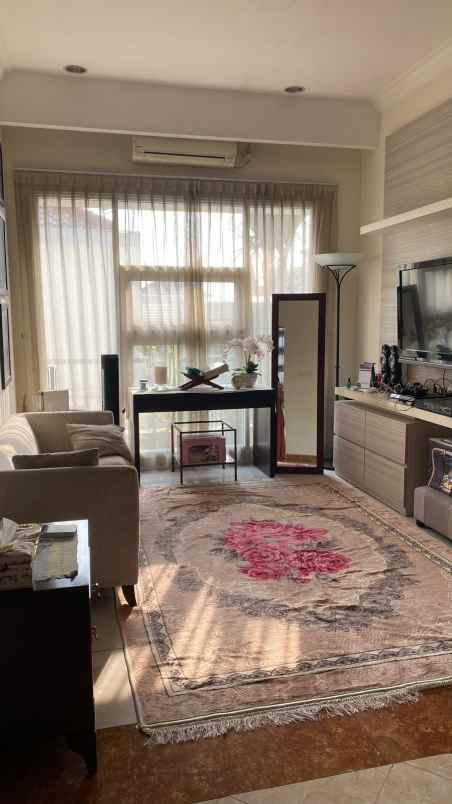 rumah mewah raffles hills cibubur nego sampai deal