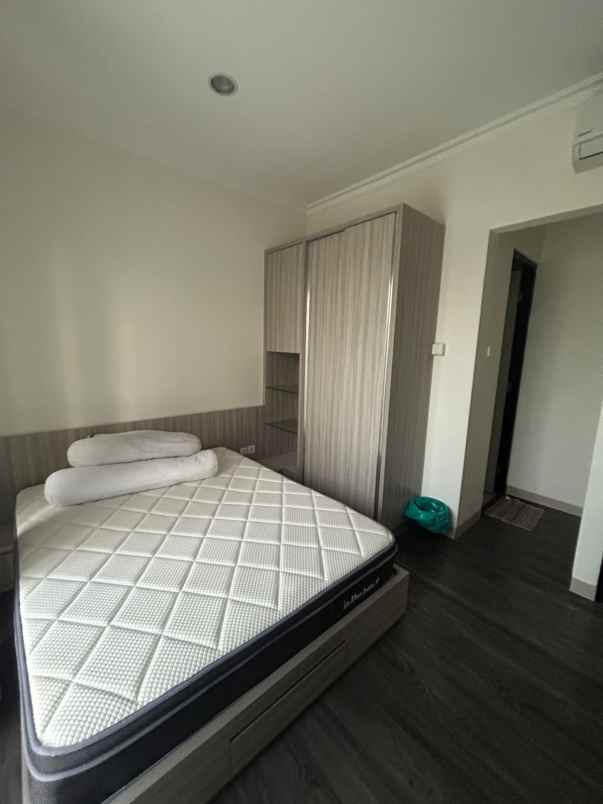 rumah minimalis rapi semi furnished citra gran cibubur