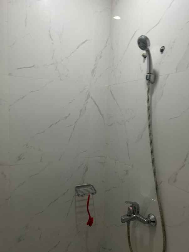 rumah minimalis rapi semi furnished citra gran cibubur