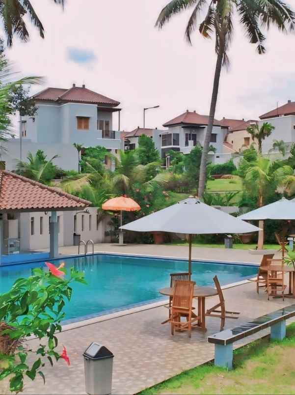 rumah one gate syatem dalam komplek mewah di jagakarsa